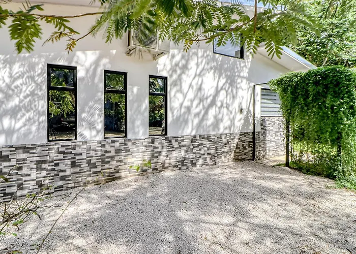 Pool & Entertaining Patio: Playa Carrillo Puerto Carrillo