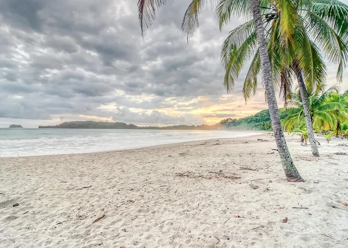Pool & Entertaining Patio: Playa Carrillo * Puerto Carrillo